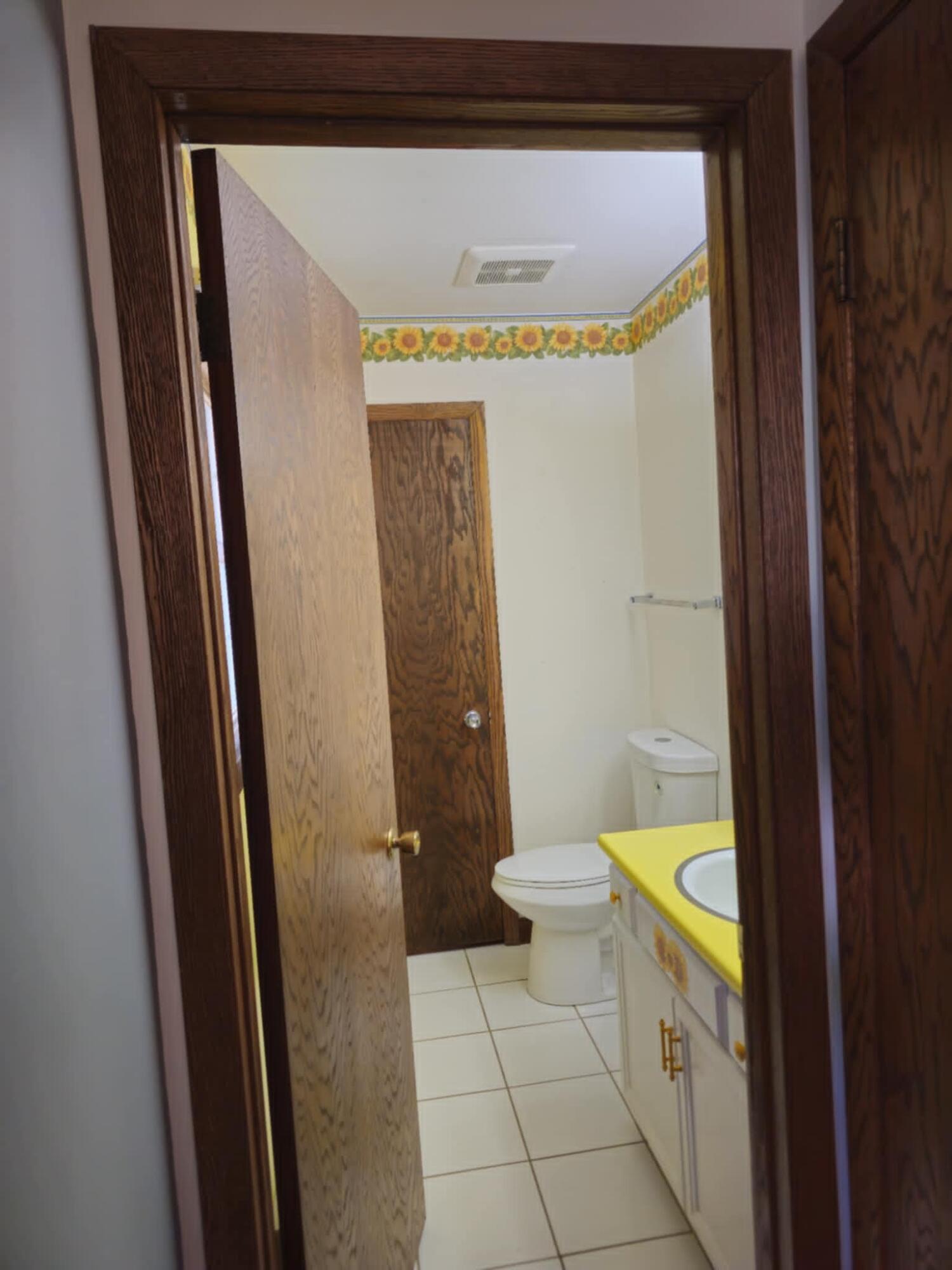 2260 Cobblestone Lane Beloit, WI 53511 - Photo 55 of 65 b1ae689a-b38c-4224-b65d-5e478e425eeb