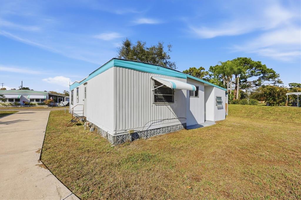 1891 Englewood Road, Unit 43 Englewood, FL 34223 - Photo 23 of 39