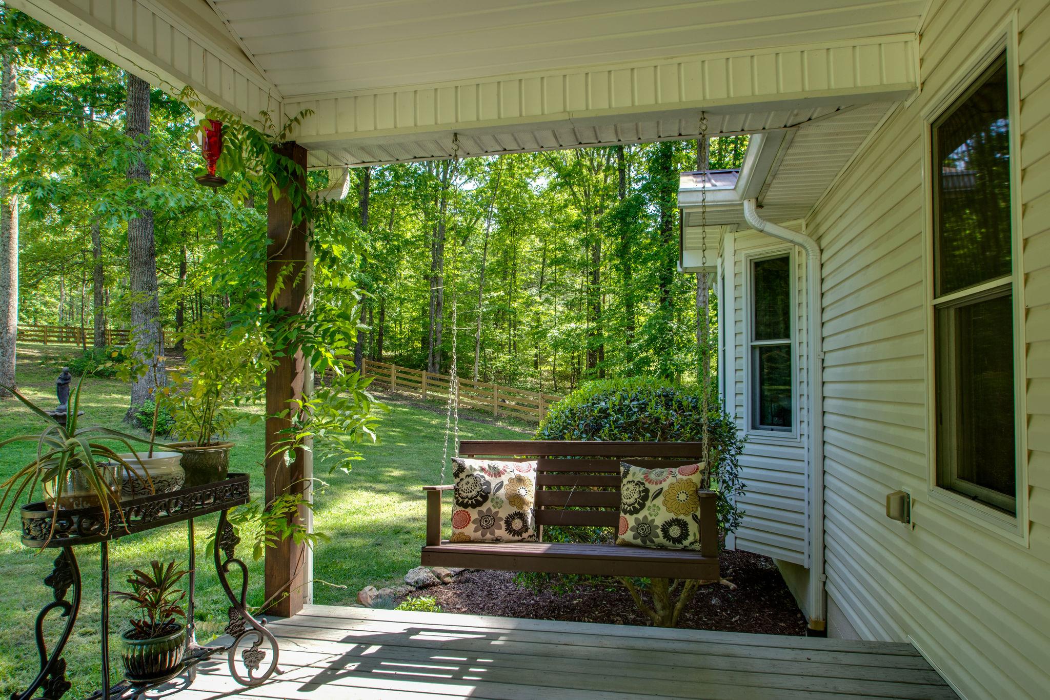 1017 Deer Ridge Road Kingston Springs, TN 37082 - Photo 5 of 29 a view of sitting area in front of house