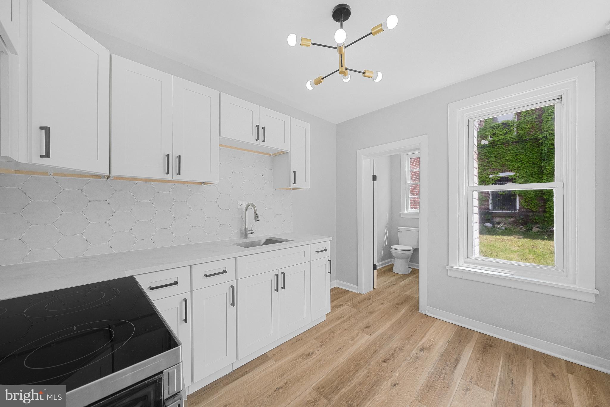 1034 Washington Street Reading, PA 19601 - Photo 14 of 40
