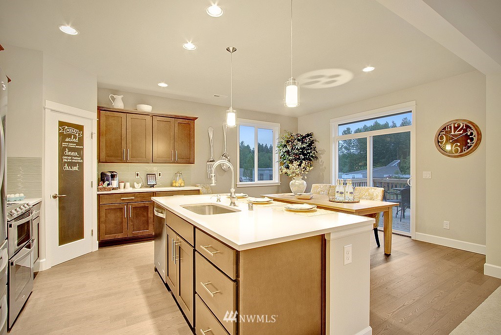 16216 5th Avenue Southeast Bothell, WA 98012 - Photo 7 of 23 Gallery Image 7