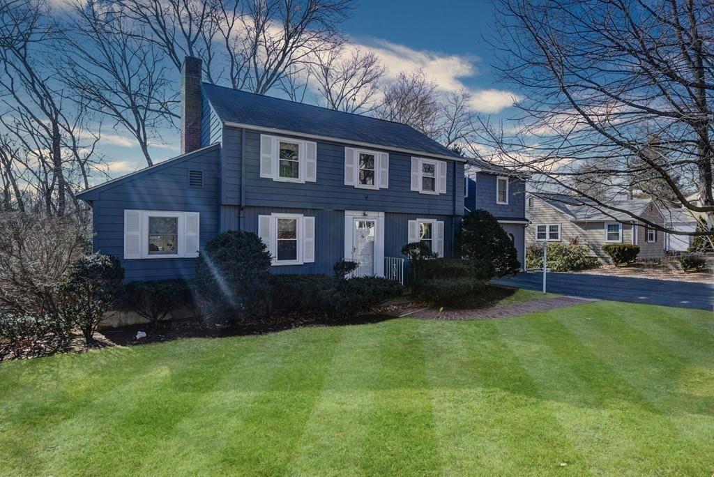 87 Hunnewell Street Needham, MA 02494 - Photo 1 of 41 Gallery Image 1