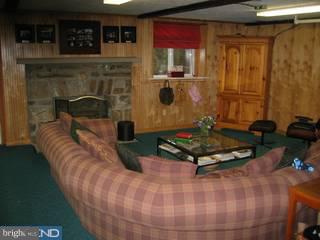 333 Fisher Road Jenkintown, PA 19046 - Photo 5 of 6 Gallery Image 5
