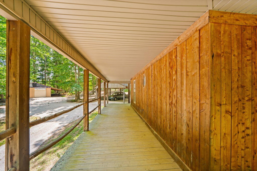 1261 Clark Road Irvine, KY 40336 - Photo 11 of 88 IMG_1711