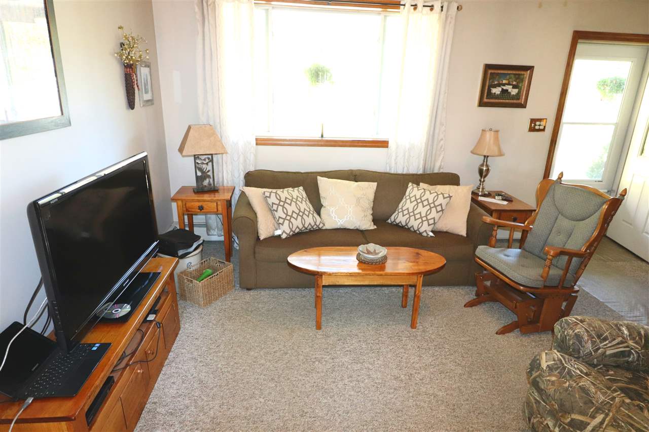 388 Smith River Road Alexandria, NH 03222 - Photo 4 of 27