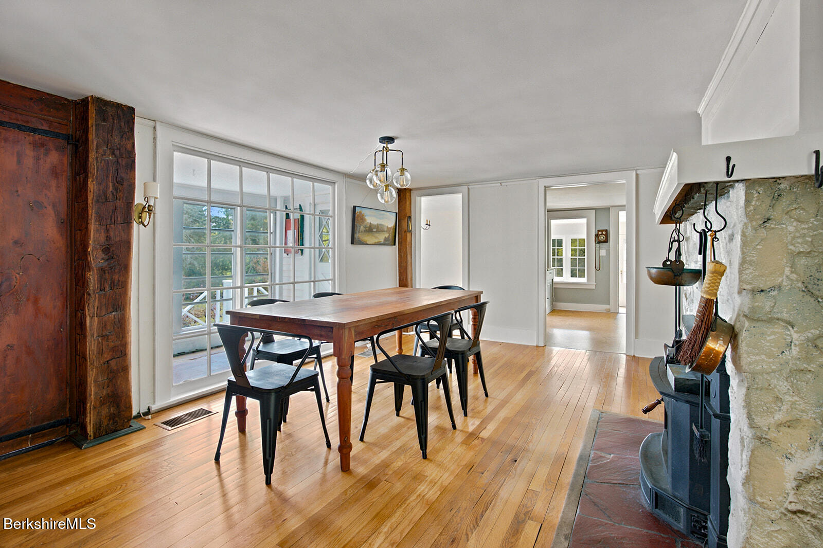 99 Beartown Mountain Road Monterey, MA 01245 - Photo 23 of 60 Dining room