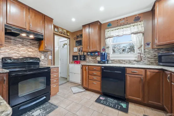 $249,900 | 4051 Trier Road, Fort Wayne, IN 46815