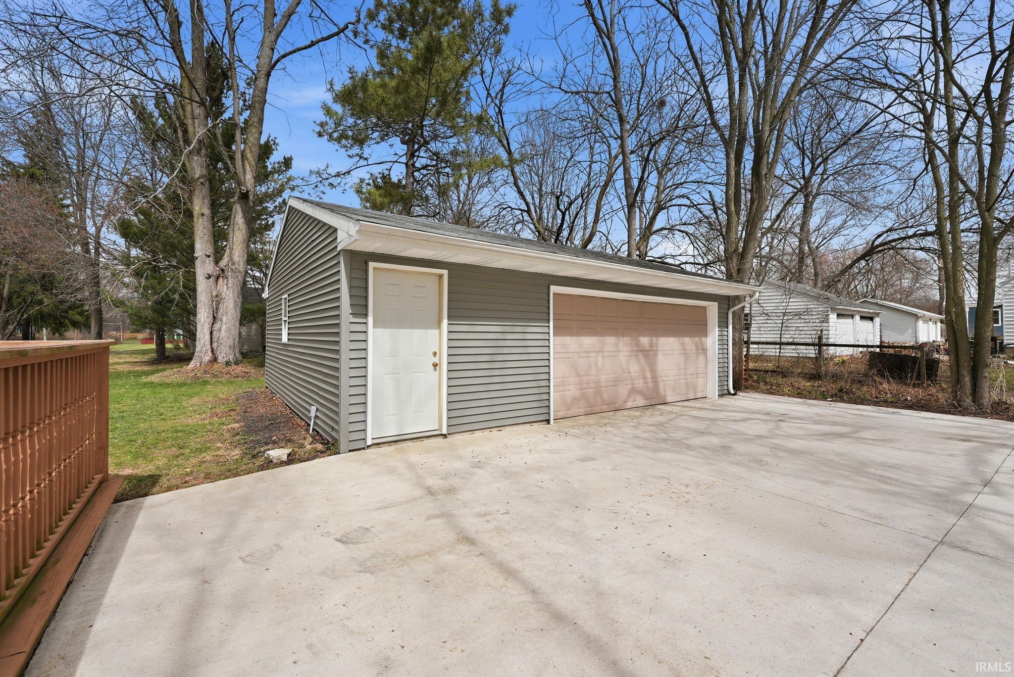 4051 Trier Road Fort Wayne, IN 46815 - Photo 29 of 36