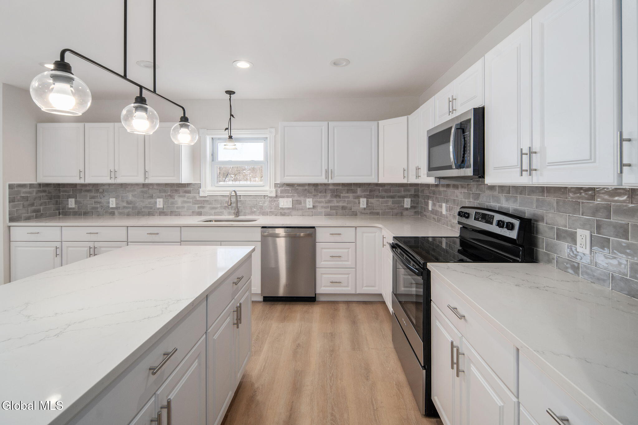 27 Plank Road Brunswick, NY 12182 - Photo 13 of 42 14-27PlankRd_14