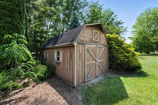 a view of a golf course with a garden