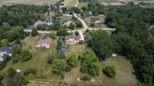 $680,000 | 14N924 White Pines Lane, Hampshire, IL 60140