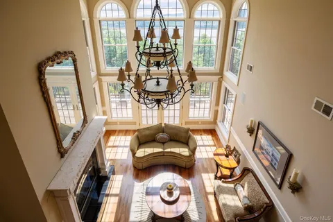 $1,925,000 | 36 Sloane Road, Newburgh, NY 12550