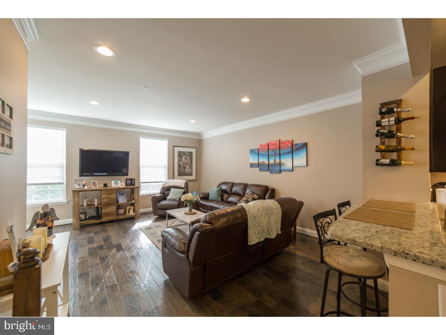 115 Old Cedarbrook Road Wyncote, PA 19095 - Photo 6 of 21 Living Room