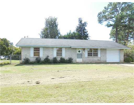 4824 Old Fort Bayou Road Ocean Springs, MS 39564 - Photo 1 of 13 Primary Photo