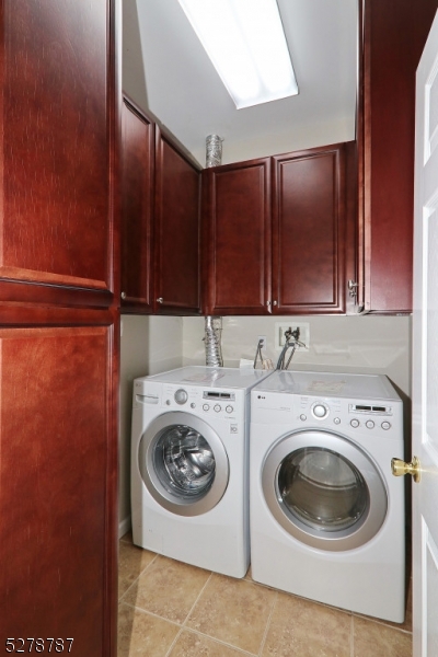 64 Park Avenue Summit, NJ 07901 - Photo 11 of 24