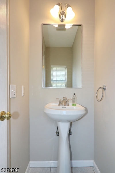 64 Park Avenue Summit, NJ 07901 - Photo 12 of 24