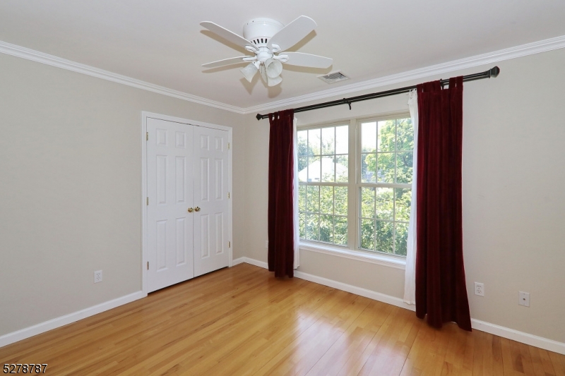 64 Park Avenue Summit, NJ 07901 - Photo 16 of 24