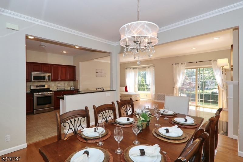 64 Park Avenue Summit, NJ 07901 - Photo 3 of 24
