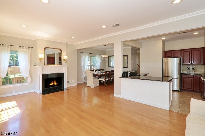 64 Park Avenue Summit, NJ 07901 - Photo 8 of 24