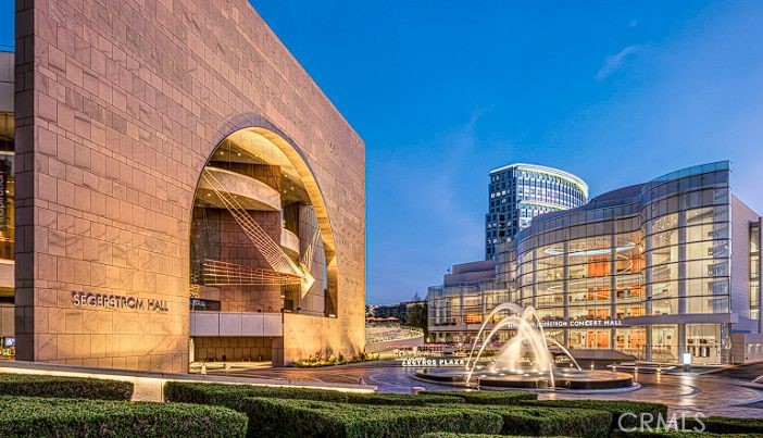 13942 Locust Street Westminster, CA 92683 - Photo 41 of 45 a view of building with yard