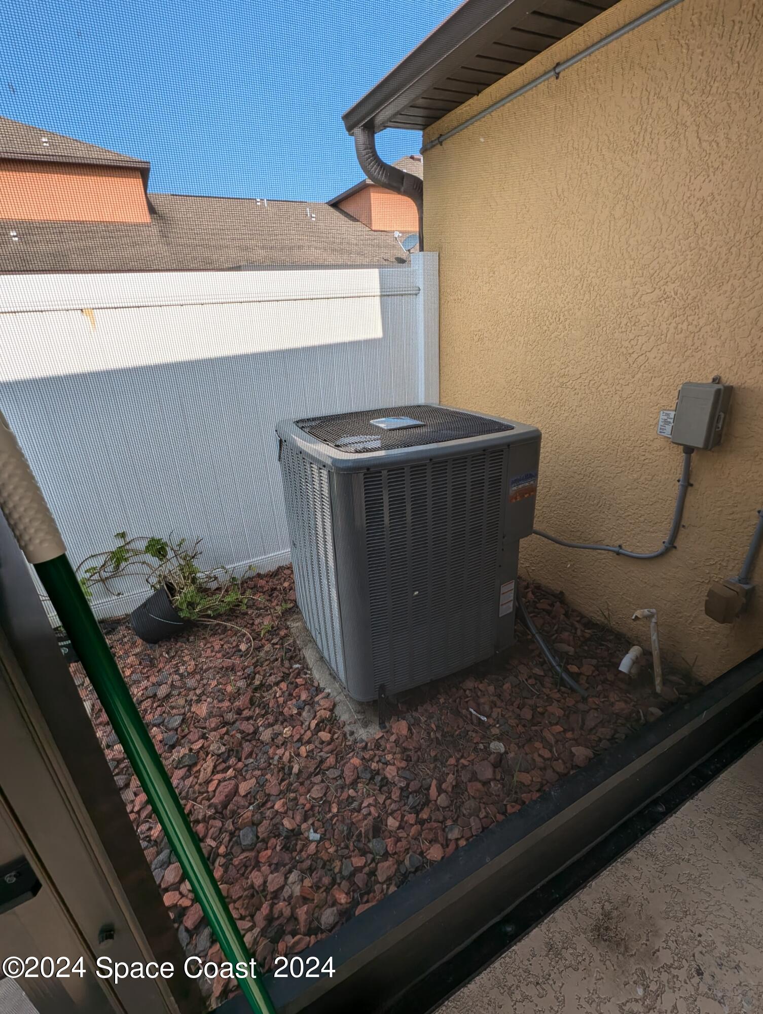 745 Luminary Circle, Unit 101 Melbourne, FL 32901 - Photo 11 of 32 a view of a fruit basket