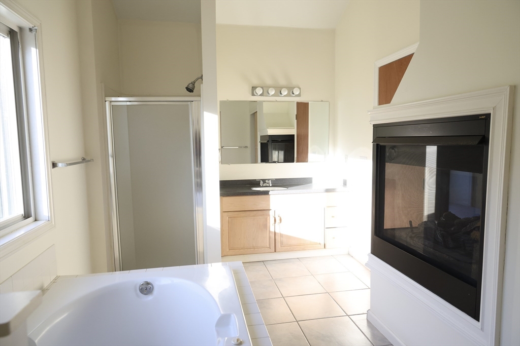 145 Captain Eames Circle, Unit 145 Ashland, MA 01721 - Photo 14 of 33