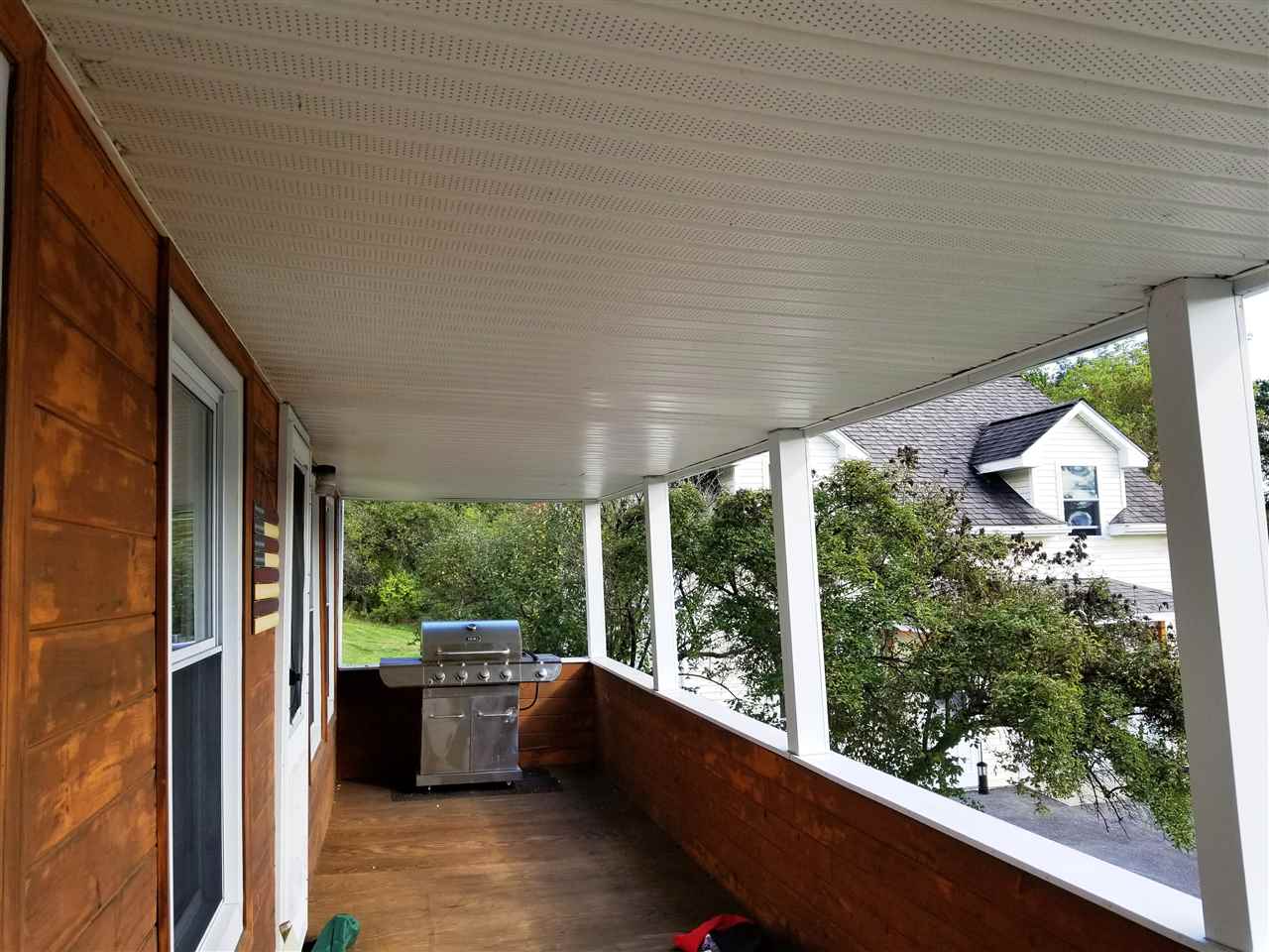 26 Hill Road Littleton, NH 03561 - Photo 2 of 23