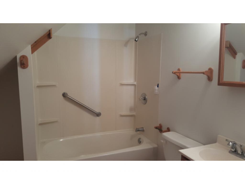 26 Hill Road Littleton, NH 03561 - Photo 17 of 23