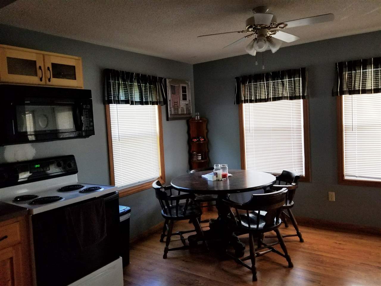 26 Hill Road Littleton, NH 03561 - Photo 4 of 23