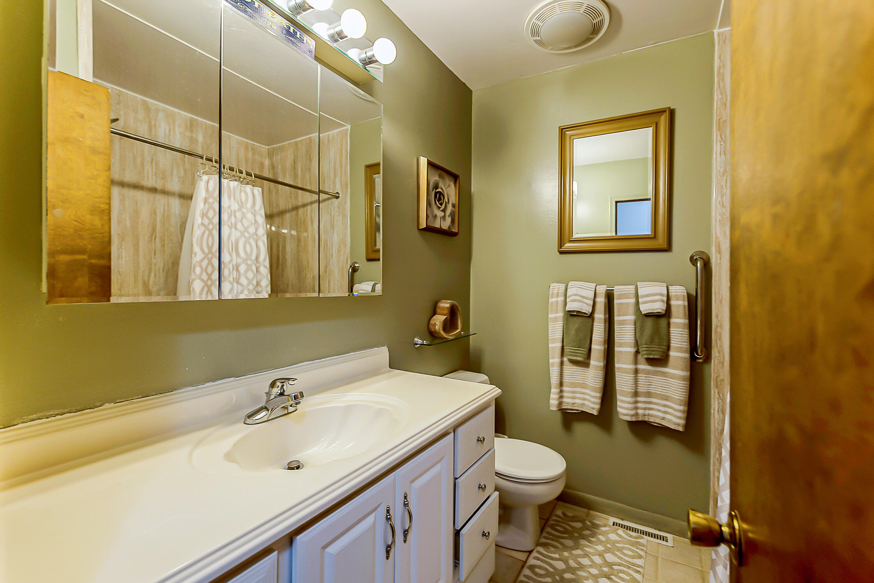 4338 Swarthout Road Pinckney, MI 48169 - Photo 23 of 46 DSC_5070-2
