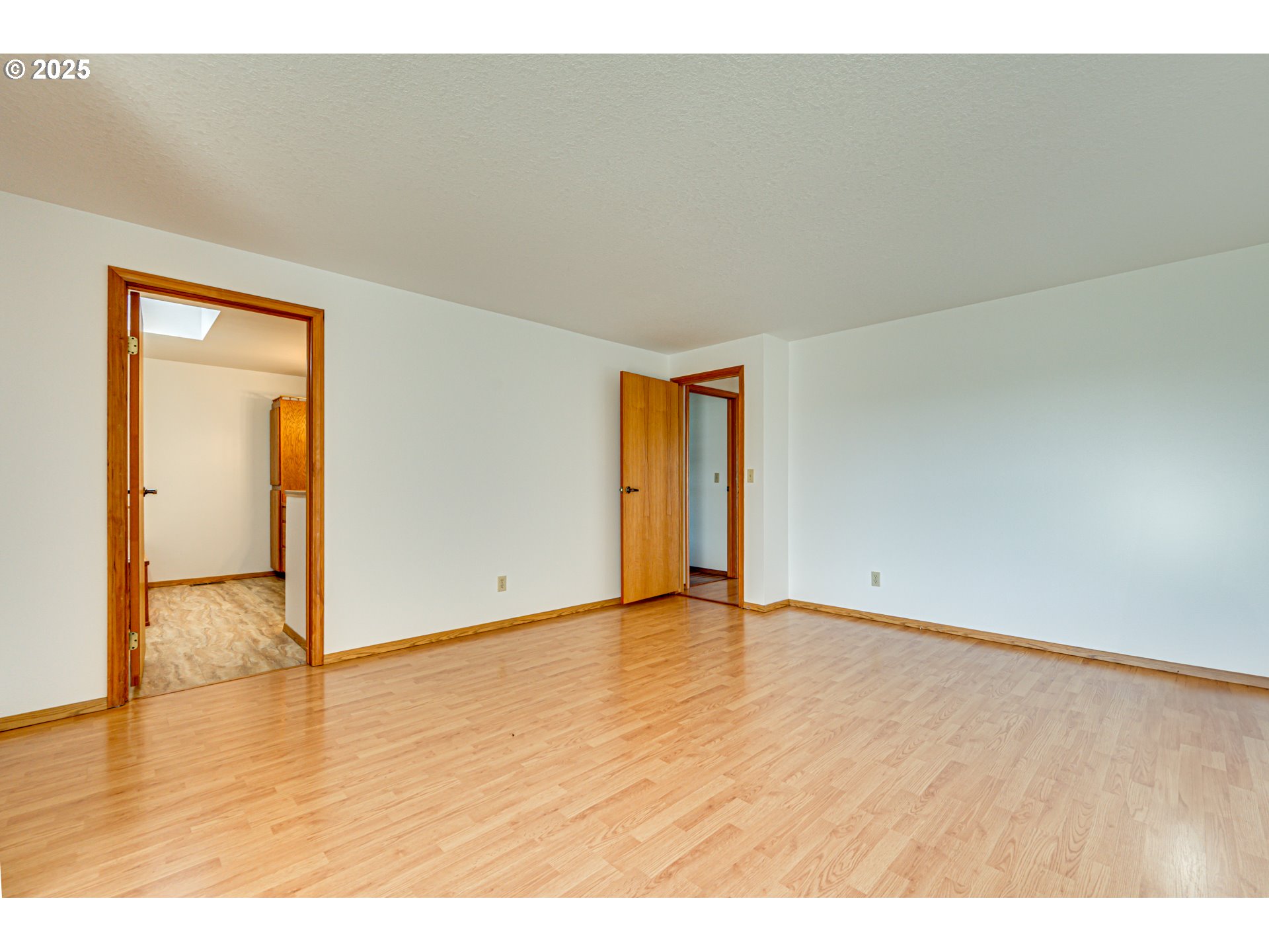 35701 Northeast Schultz Road La Center, WA 98629 - Photo 23 of 47 Primary Bedroom