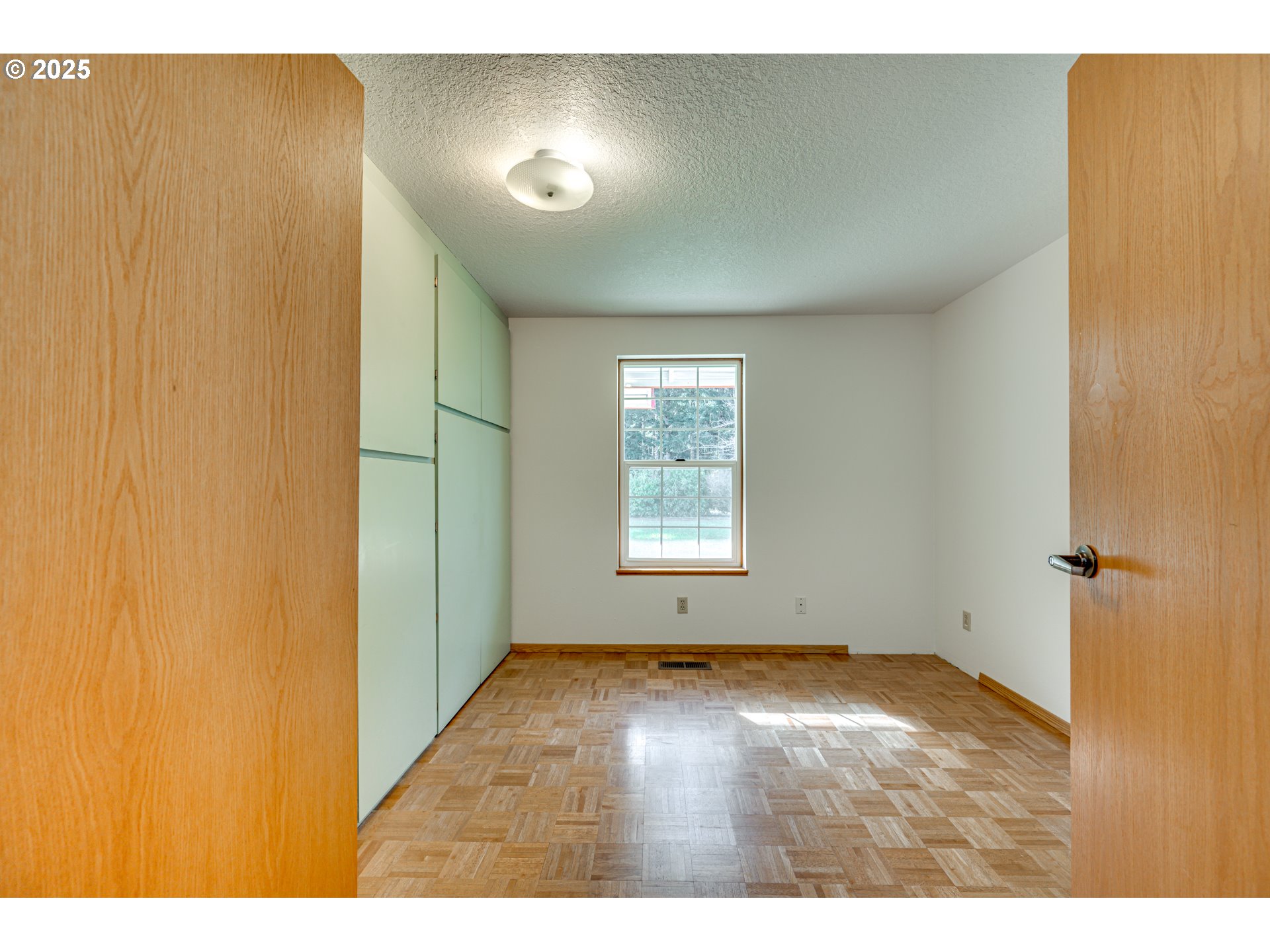 35701 Northeast Schultz Road La Center, WA 98629 - Photo 28 of 47 Bedroom