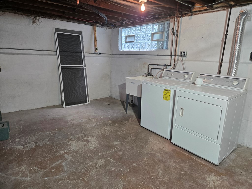 480 Benton Street Rochester, NY 14620 - Photo 31 of 32