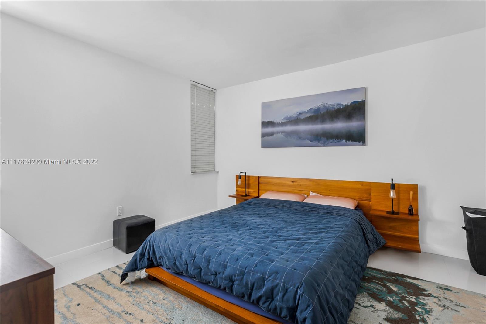 1331 Lincoln Road, Unit 802 Miami Beach, FL 33139 - Photo 14 of 26 Gallery Image 14