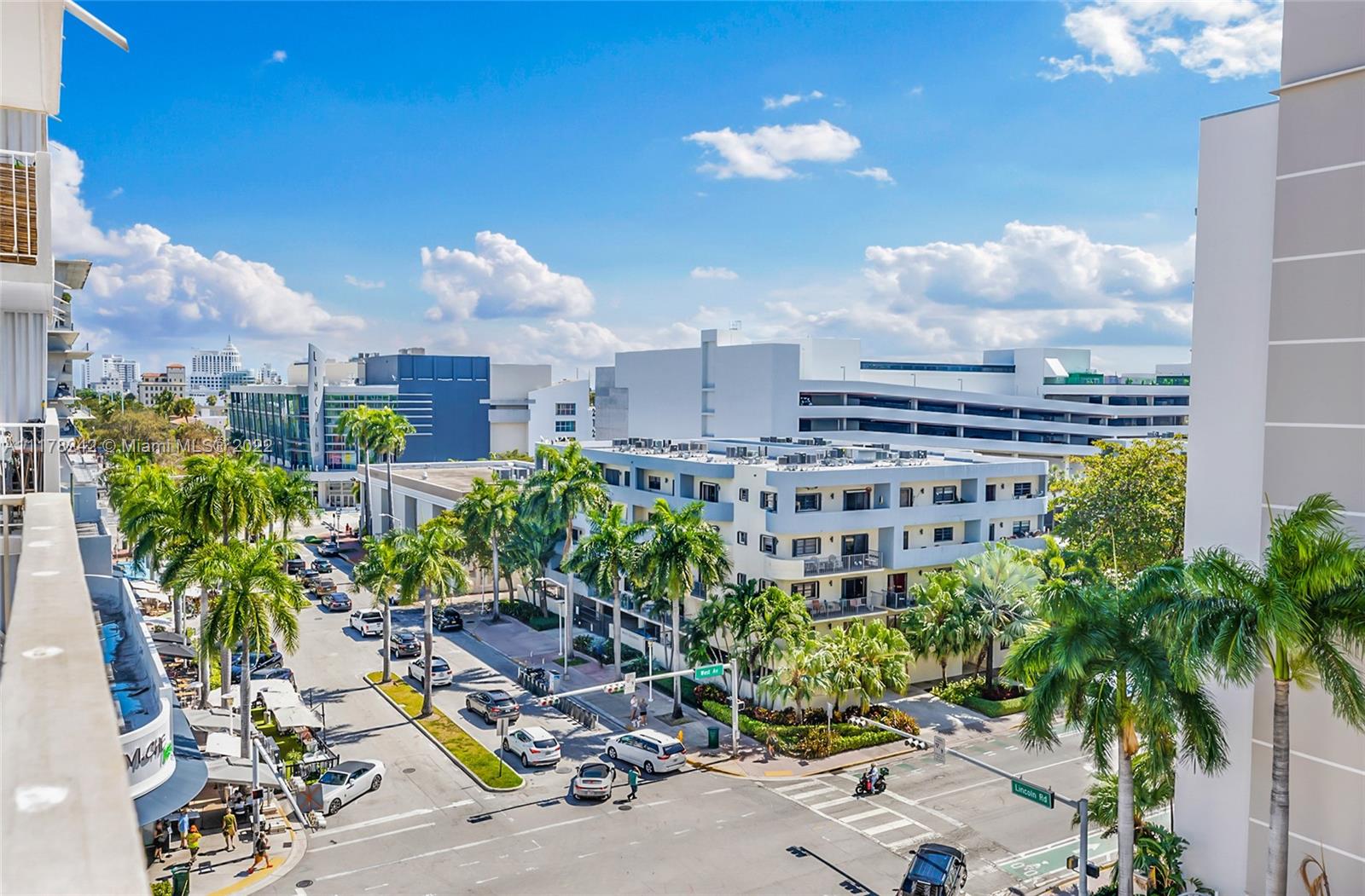1331 Lincoln Road, Unit 802 Miami Beach, FL 33139 - Photo 20 of 26 Gallery Image 20