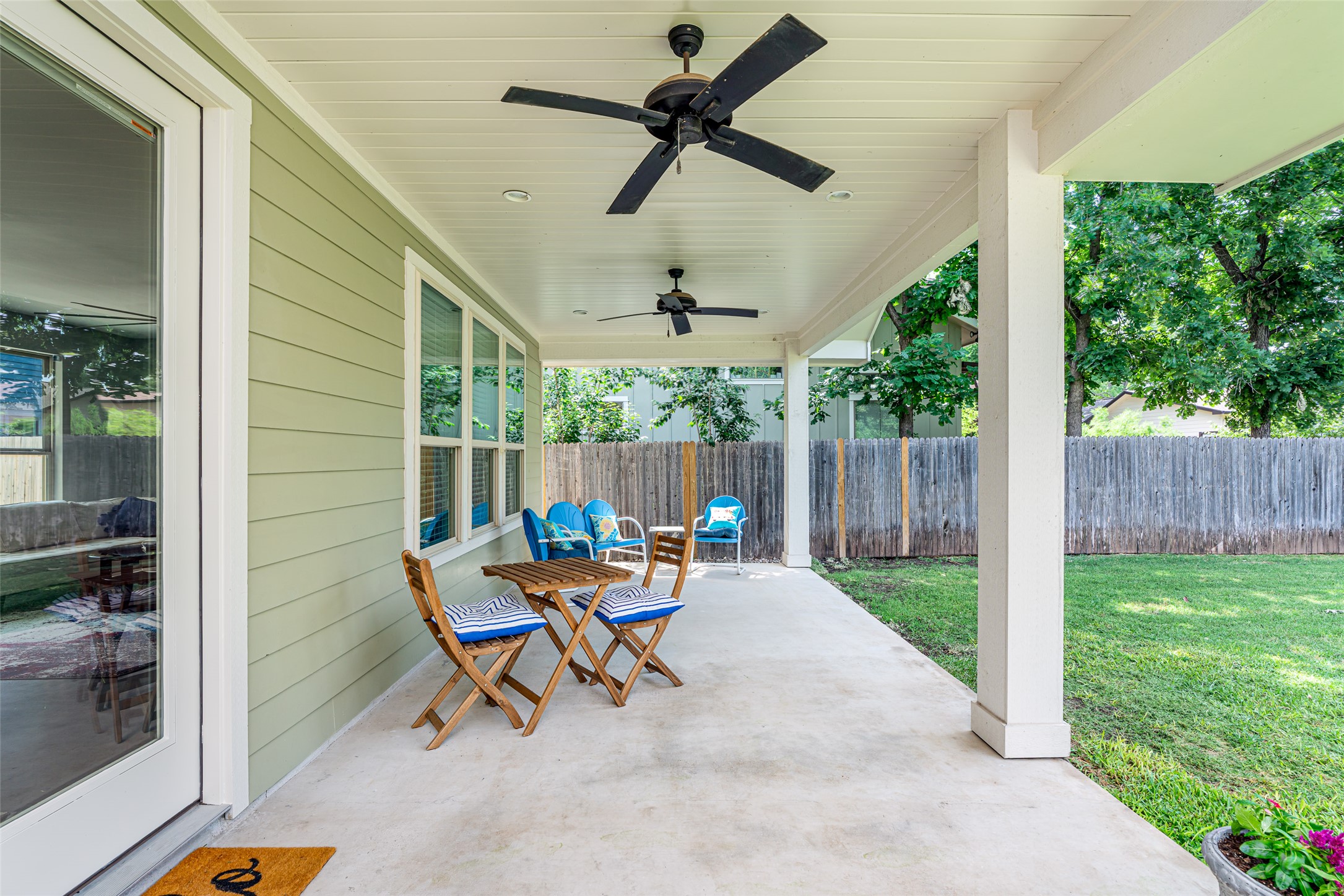 705 East 49th Street, Unit A Austin, TX 78751 - Photo 29 of 40 a view of a backyard with furniture and garden