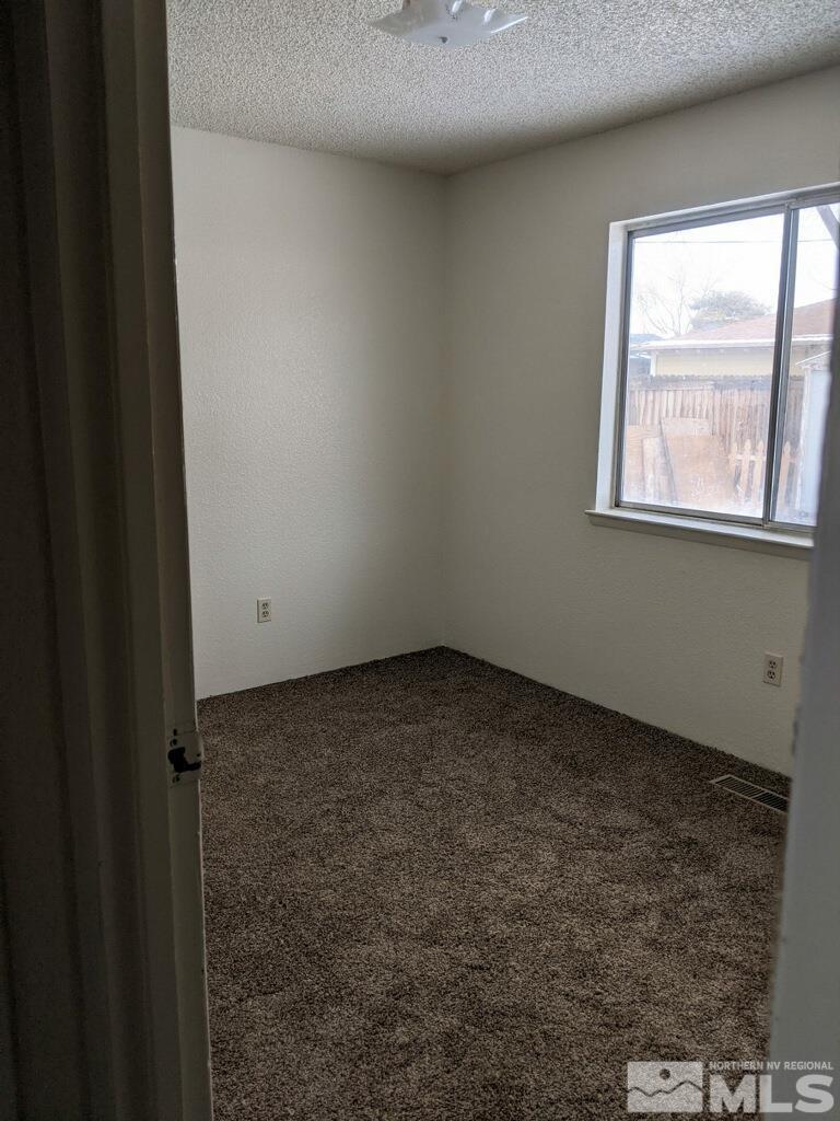 1255 Virbel Lane Reno, NV 89502 - Photo 6 of 12 Photo 6