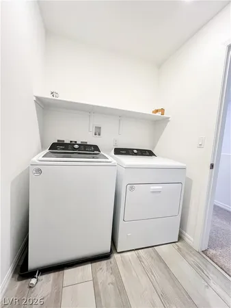 $2,700 | 5724 Avondale Rise Way, Las Vegas, NV 89141