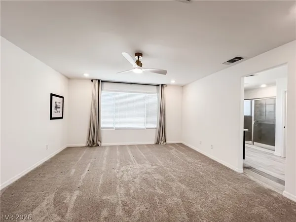 $2,700 | 5724 Avondale Rise Way, Las Vegas, NV 89141