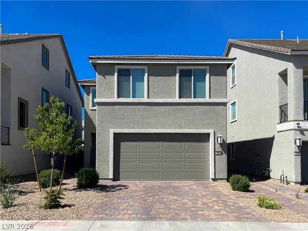 $2,700 | 5724 Avondale Rise Way, Las Vegas, NV 89141