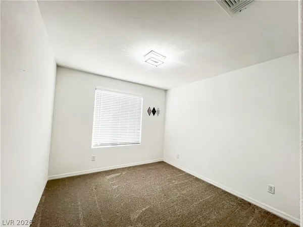 $2,700 | 5724 Avondale Rise Way, Las Vegas, NV 89141