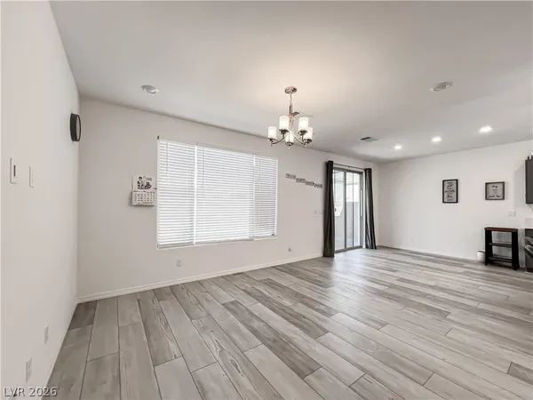 $2,700 | 5724 Avondale Rise Way, Las Vegas, NV 89141