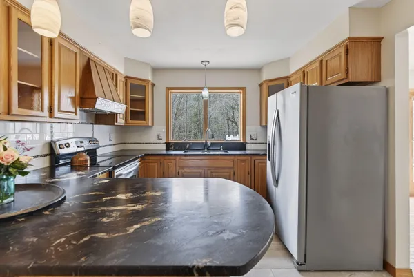 $615,000 | 63 Youngs Lane, Phippsburg, ME 04562