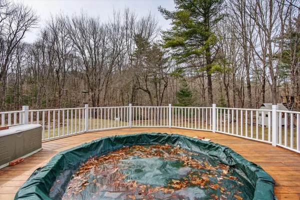 $615,000 | 63 Youngs Lane, Phippsburg, ME 04562
