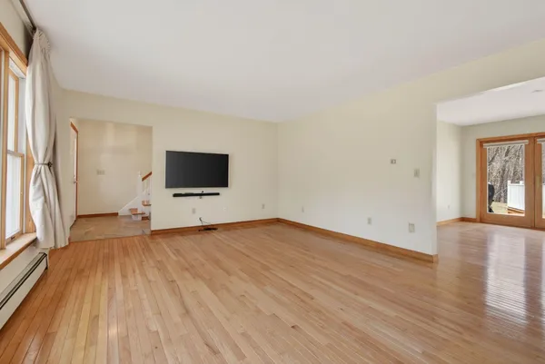 $615,000 | 63 Youngs Lane, Phippsburg, ME 04562