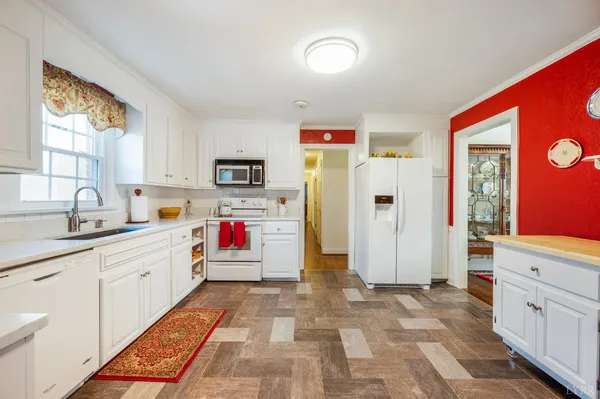 $674,900 | 1765 Winesap Road, Madison Heights, VA 24572