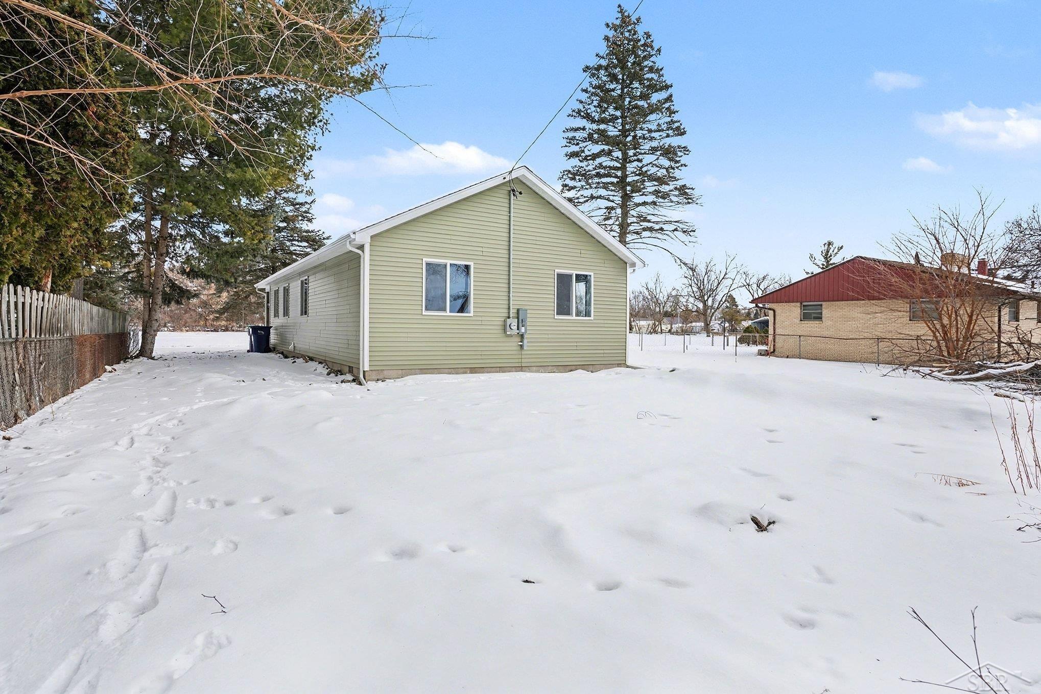 308 High Street Bay City, MI 48708 - Photo 24 of 27 50198859-b70b6dda-5759-47ad-9bb1-5440fb833b5c.JPG