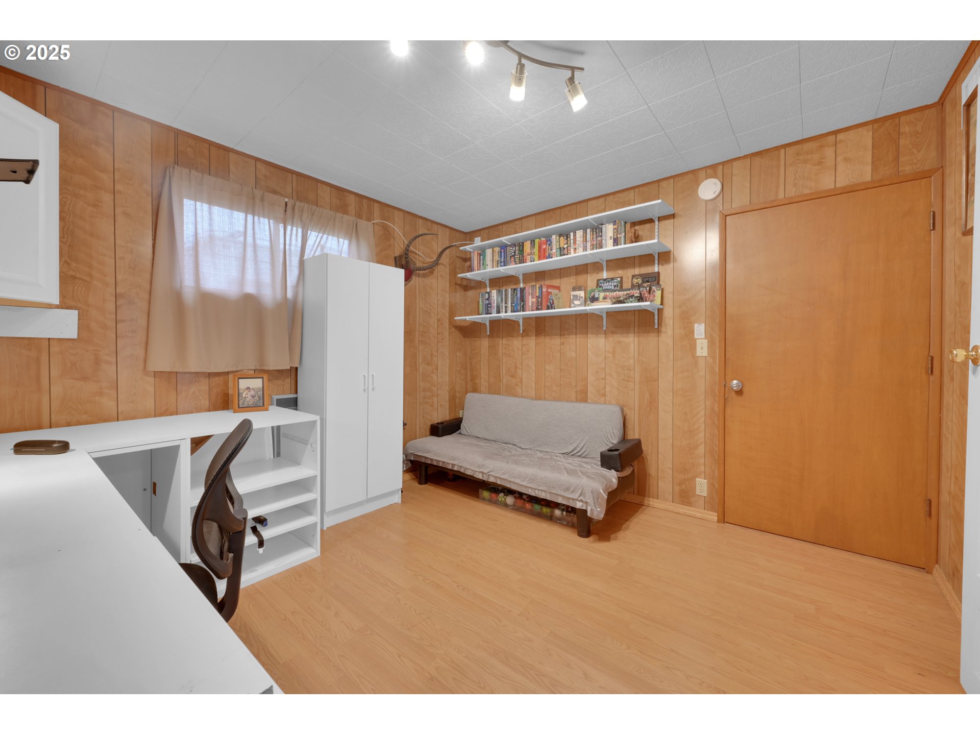 2617 Southeast Fulton Street Albany, OR 97322 - Photo 25 of 35 a bedroom with a bed and furniture