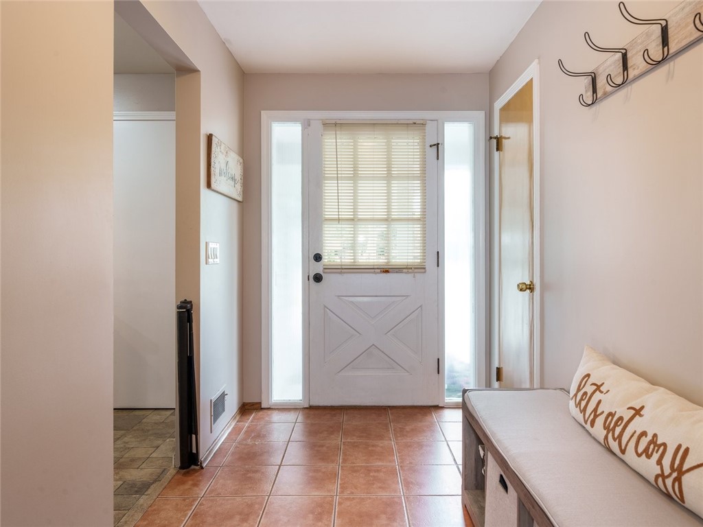 48 Archer Road Chili, NY 14624 - Photo 5 of 44