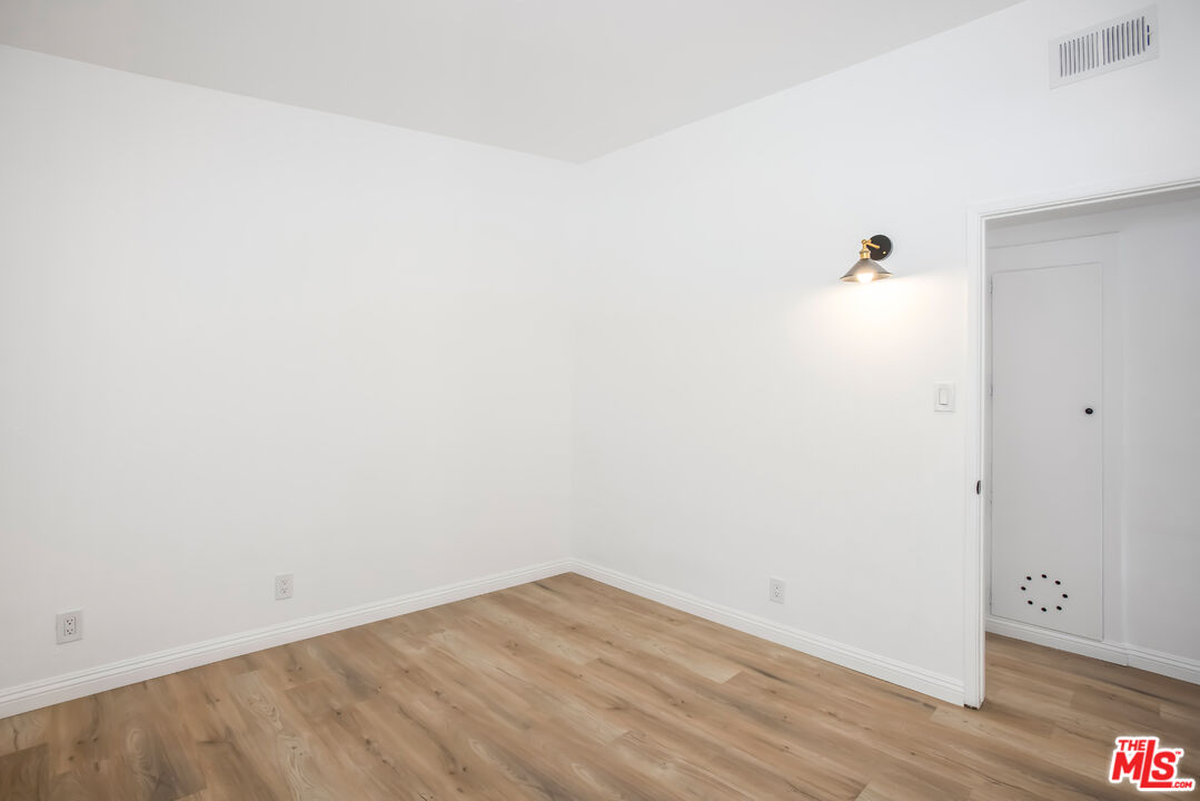 20644 Pacific Coast Highway Malibu, CA 90265 - Photo 15 of 32 a view of small space